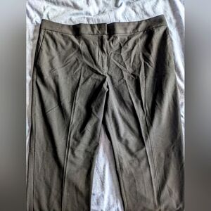 Black Ann Taylor straight leg trousers. Sz 14 petite. Worn once. Like new.